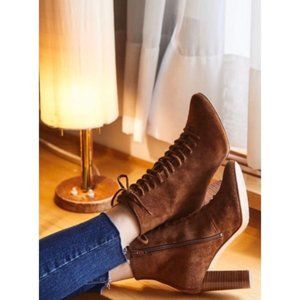 Sezane "Alicia" brown suede booties